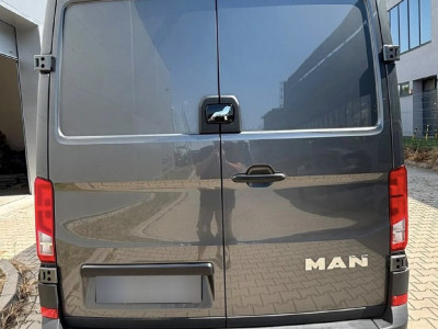 MAN TGE 3.180 35 2.0 L3H2 DC PB Edition Camera, Cruise, Carplay, LED, 177pk, Automaat, Sensoren, Multimedia, Uniek! foto 9