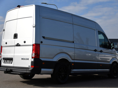 MAN TGE 3.180 35 2.0 L3H3 4x4 PB Edition Camera, Cruise, Carplay, LED, 177pk, Stoelverwarming, Leder, Geveerde stoel, Trekhaak, Automaat, Uniek! foto 8