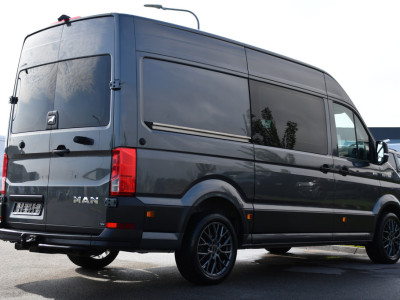 MAN TGE 3.180 35 2.0 L3H3 4x4 PB Edition Camera, Cruise, Carplay, LED, Trekhaak, 177pk, Automaat, Sensoren, Stoelverwarming, Uniek! foto 6