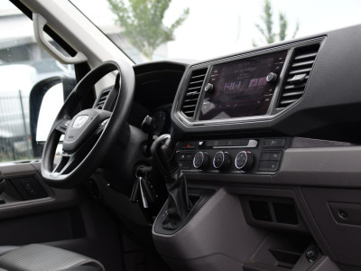 MAN TGE 3.180 35 2.0L5H3 Black Edition Camera, Adaptieve Cruise, Carplay, LED, Multimedia, 177pk, Automaat, Sensoren, Leder, Geveerde stoel, Trekhaak, Uniek! 19