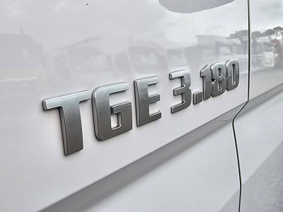 MAN TGE 3.180 L2H2 ac automaat EURO6 carplay trekhaak cruisecontrol foto 14
