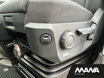 MAN TGE 35 2.0 3.180 L3H3 4x4 Automaat LED ClimateControl Cruise Carplay Camera foto 18