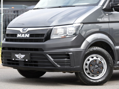 MAN TGE 5.180 35 2.0 L4H3 PB Edition N1! Camera, Cruise, Carplay, 177pk, 3500kg Trekhaak, Multimedia, Automaat, Uniek! 7