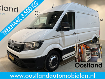 MAN TGE 50 2.0 L3H3 180 PK DL DSG Automaat / Servicebus / GVW 5.000 KG / Bott Inrichting / Swinglift Kraan / Trekhaak 3500 KG / 220V. / Euro 6  / Airco / CarPlay / Camera / Cruise Control / 53.000 KM !! C-Rijbewijs !!