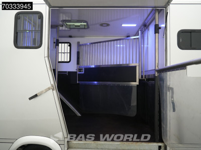 MAN TGE 3.140 Automaat Paardenwagen Horsetruck Bakwagen Zijlader Airco Navi Carplay Trekhaak Euro6 Koffer Pferde Airco Trekhaak Cruise control foto 11