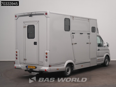 MAN TGE 3.140 Automaat Paardenwagen Horsetruck Bakwagen Zijlader Airco Navi Carplay Trekhaak Euro6 Koffer Pferde Airco Trekhaak Cruise control foto 2