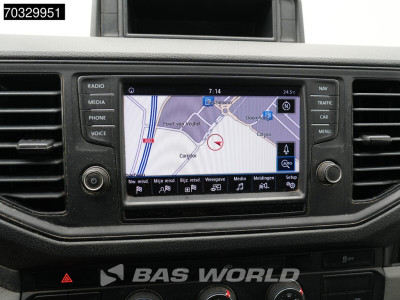 MAN TGE 3.180 Automaat L3H3 Navi Airco Cruise Camera Werkplaatsinrichting Euro6 L2H2 Airco Trekhaak Cruise control 17