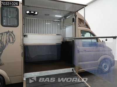 MAN TGE 3.180 Automaat Paardenwagen Hengstenuitvoering Trekhaak LED Airco Cruise Camera Euro6 Horsetruck
Pferdetransport Airco Trekhaak Cruise control 11