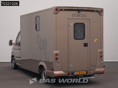 MAN TGE 3.180 Automaat Paardenwagen Hengstenuitvoering Trekhaak LED Airco Cruise Camera Euro6 Horsetruck
Pferdetransport Airco Trekhaak Cruise control 6