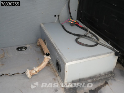 MAN TGE 5.180 Automaat Dubbellucht L3H3 Trekhaak Navi Airco Cruise Camera 230v Omvormer Euro6 L2H2 Doppelbereifung Airco Trekhaak Cruise control 15