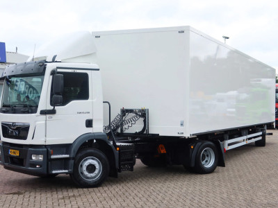 MAN TGM 15.290 Trekker + Heiwo city trailer geisoleerd + klep DHollandia 2000kg 14