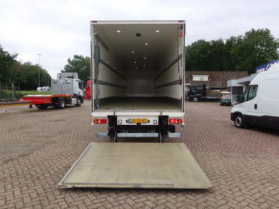 MAN TGM 15.290 Trekker + Heiwo city trailer geisoleerd + klep DHollandia 2000kg 15