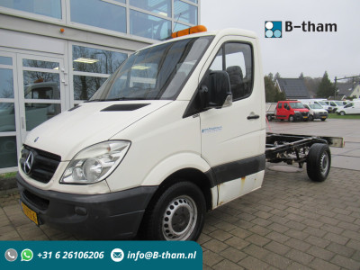 Mercedes-Benz 309 CDI Right Hand Drive Chassis 366 PTO