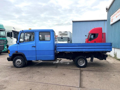 Mercedes-Benz 609 DK CREWCAB 4x2 3-WAY MEILLER KIPPER (MANUAL GEARBOX / FULL STEEL SUSPENSION / POWER STEERING / P.T.O.) foto 5