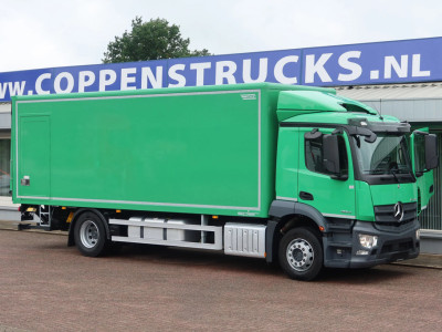 Mercedes-Benz Actros 1824 L Bakwagen + Laadklep 2000 kg foto 2