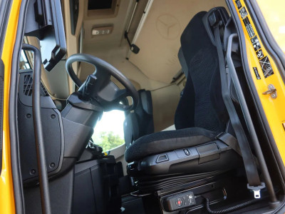 Mercedes-Benz Actros 2642 LL Chassis Cabine Giga space foto 12