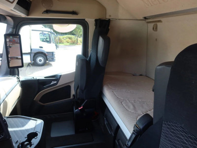 Mercedes-Benz Actros 2642 LL Chassis Cabine Giga space foto 5