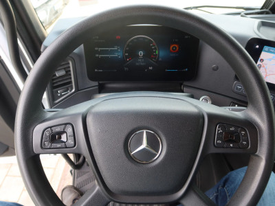 Mercedes-Benz Actros 963-0-A foto 6