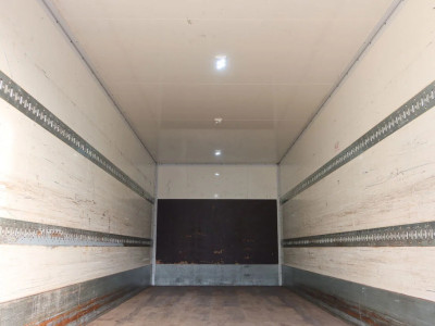 Mercedes-Benz Actros 1840 L Bkawagen+ BAR klep 2.000kg met Gesioleerde bak foto 4