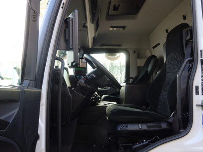 Mercedes-Benz Actros 1840 L Bkawagen+ BAR klep 2.000kg met Gesioleerde bak foto 5