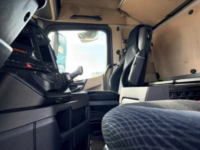 Mercedes-Benz Actros 2545 LS STREAMSPACE 6x2 (TELLIGENT AUTOMATIC / EURO 6 / LIFT-AXLE / FRIDGE UNDER BED / AIRCONDITIONING / SLIDING FIFTH WHEEL / ETC.) foto 10