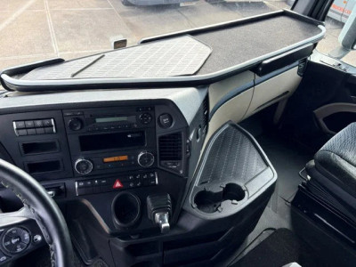 Mercedes-Benz Actros 2545 LS STREAMSPACE 6x2 (TELLIGENT AUTOMATIC / EURO 6 / LIFT-AXLE / FRIDGE UNDER BED / AIRCONDITIONING / SLIDING FIFTH WHEEL / ETC.) foto 11
