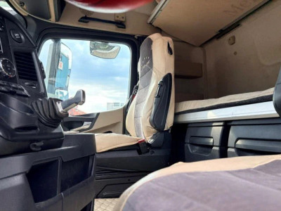 Mercedes-Benz Actros 2545 LS STREAMSPACE 6x2 (TELLIGENT AUTOMATIC / EURO 6 / LIFT-AXLE / FRIDGE UNDER BED / AIRCONDITIONING / SLIDING FIFTH WHEEL / ETC.) foto 11