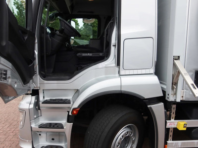 Mercedes-Benz Actros 2646 Curstainside Dhollandia 3.000kg ladebordwand Euro 6 11