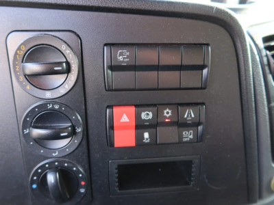 Mercedes-Benz Atego 1524 L 11