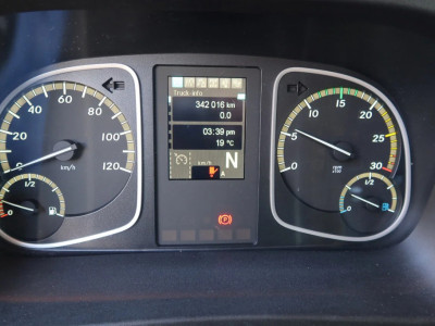Mercedes-Benz Atego 1524 L 7