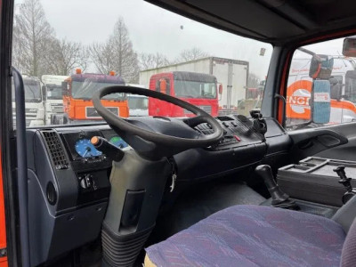 Mercedes-Benz Atego 823L DAY CAB (6-CILINDER) 4x2 CHASSIS (MANUAL GEARBOX / SPER DIFFERENTIAL / 6-CILINDER ENGINE / AIRCONDITIONING / ETC.) foto 7