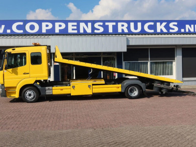 Mercedes-Benz Atego 1221 L Takelwagen 6 persoons foto 4