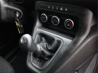 Mercedes-Benz Citan 108 CDI Euro 6 - Pro - Cruise - Navi - PDC foto 15