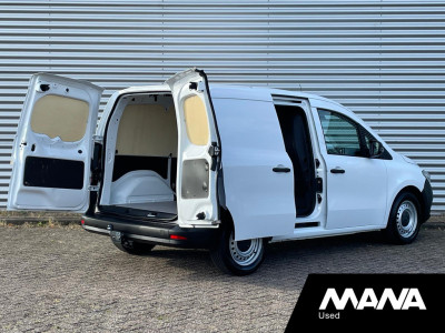 Mercedes-Benz Citan 110CDI L1 PRO Automaat Carplay Camera Trekhaak Luxe stuur Touchscreen foto 4
