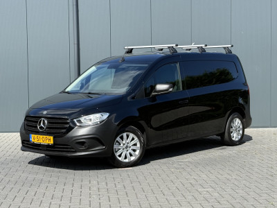 Mercedes-Benz Citan 110 CDI  L2 PRO AUTOMAAT / 26.553 KM! / 1e EIG. / CAMERA / AIRCO / CRUISE / NAVI / 3-ZITS foto 2