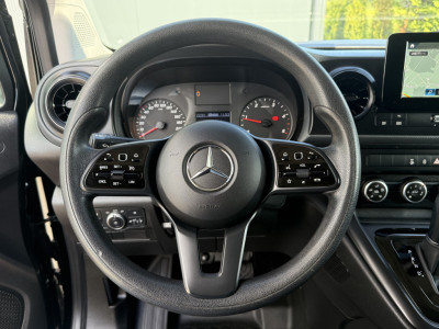 Mercedes-Benz Citan 110 CDI  L2 PRO AUTOMAAT / 26.553 KM! / 1e EIG. / CAMERA / AIRCO / CRUISE / NAVI / 3-ZITS foto 9