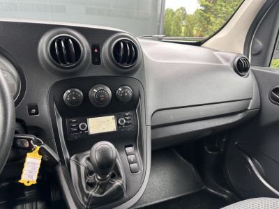 Mercedes-Benz Citan 112 BENZINE 115 PK / BPM VRIJ / 1e EIGENAAR / NAVI / AIRCO / 17 INCH foto 9