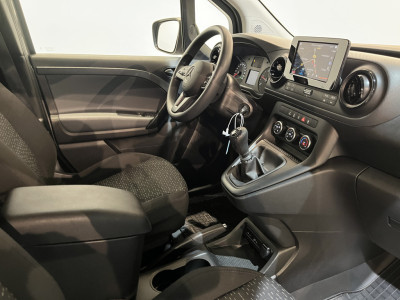Mercedes-Benz Citan 112 CDI L2 Pro / Euro 6 / Bott Inrichting / Airco / CarPlay / Cruise Control / Camera / Navigatie / Klep / 90.000 KM !! foto 3