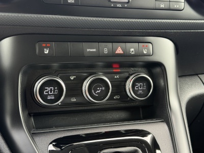 Mercedes-Benz Citan 112 Pro L2H1 / 51 kWh / RIJKLAAR !! / 3.369 KM / High Performance LED-koplampen / CAMERA / ECC / CRUISE / TREKHAAK / STOELVERWARMING foto 21