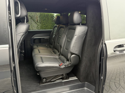 Mercedes-Benz EQV 300 90kWh AVANTGARDE / DUBBELE CABINE / MEMORY / 2x ELEKTRISCHE  SCHUIFDEUR / PANO / BURMESTER / LEDER / LED / VENTILATIE / 360 CAMERA / BLINDSPOT foto 11