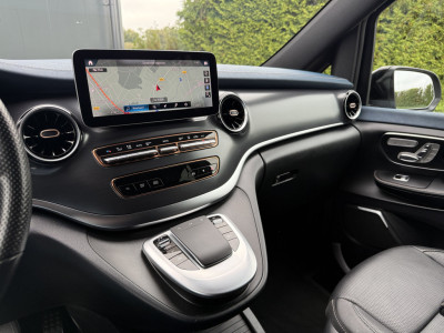 Mercedes-Benz EQV 300 90kWh AVANTGARDE / DUBBELE CABINE / MEMORY / 2x ELEKTRISCHE  SCHUIFDEUR / PANO / BURMESTER / LEDER / LED / VENTILATIE / 360 CAMERA / BLINDSPOT foto 20