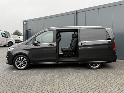 Mercedes-Benz EQV 300 90kWh AVANTGARDE / DUBBELE CABINE / MEMORY / 2x ELEKTRISCHE  SCHUIFDEUR / PANO / BURMESTER / LEDER / LED / VENTILATIE / 360 CAMERA / BLINDSPOT foto 4