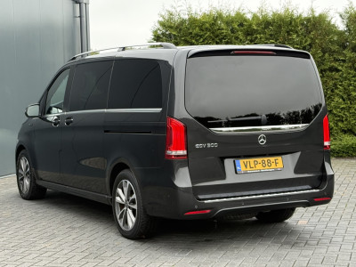 Mercedes-Benz EQV 300 90kWh AVANTGARDE / DUBBELE CABINE / MEMORY / 2x ELEKTRISCHE  SCHUIFDEUR / PANO / BURMESTER / LEDER / LED / VENTILATIE / 360 CAMERA / BLINDSPOT foto 6