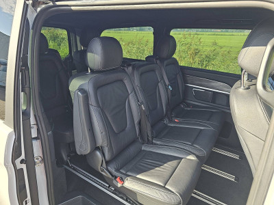 Mercedes-Benz EQV 300 L2 7-Persoons 365km WLTP Navi 360Camera Elektrische Zijdeuren + Klep Burmester! foto 12