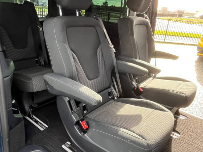 Mercedes-Benz EQV 300 L2 90 kWh tot 350 km (WLTP) 8