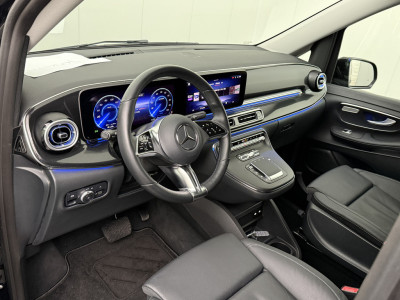 Mercedes-Benz EQV 300 Lang Avantgarde MJ 2025 | Distronic | Leder | Navigatie | 360 Camera | 2xSchuifdeur foto 3