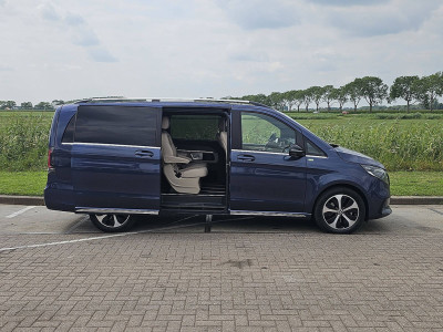 Mercedes-Benz EQV 300 WLTP 365 km 15