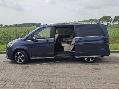 Mercedes-Benz EQV 300 WLTP 365 km 17