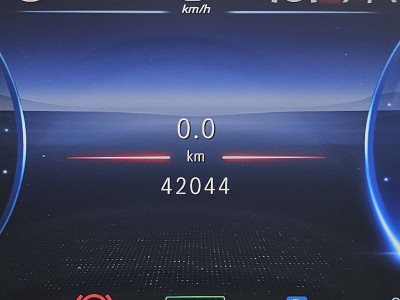 Mercedes-Benz EQV 300 WLTP 365 km 9