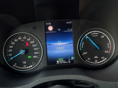 Mercedes-Benz ESprinter 320 L2H2 81kWh 204pk Automaat | VOLLEDIG ELEKTRISCH! foto 10